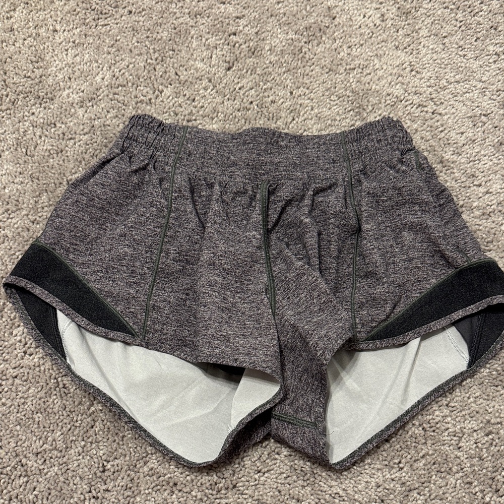 Lululemon Hotty Hot Short